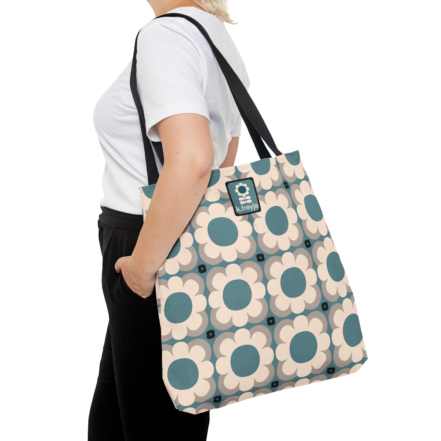 TOTE AROUND: Seaside