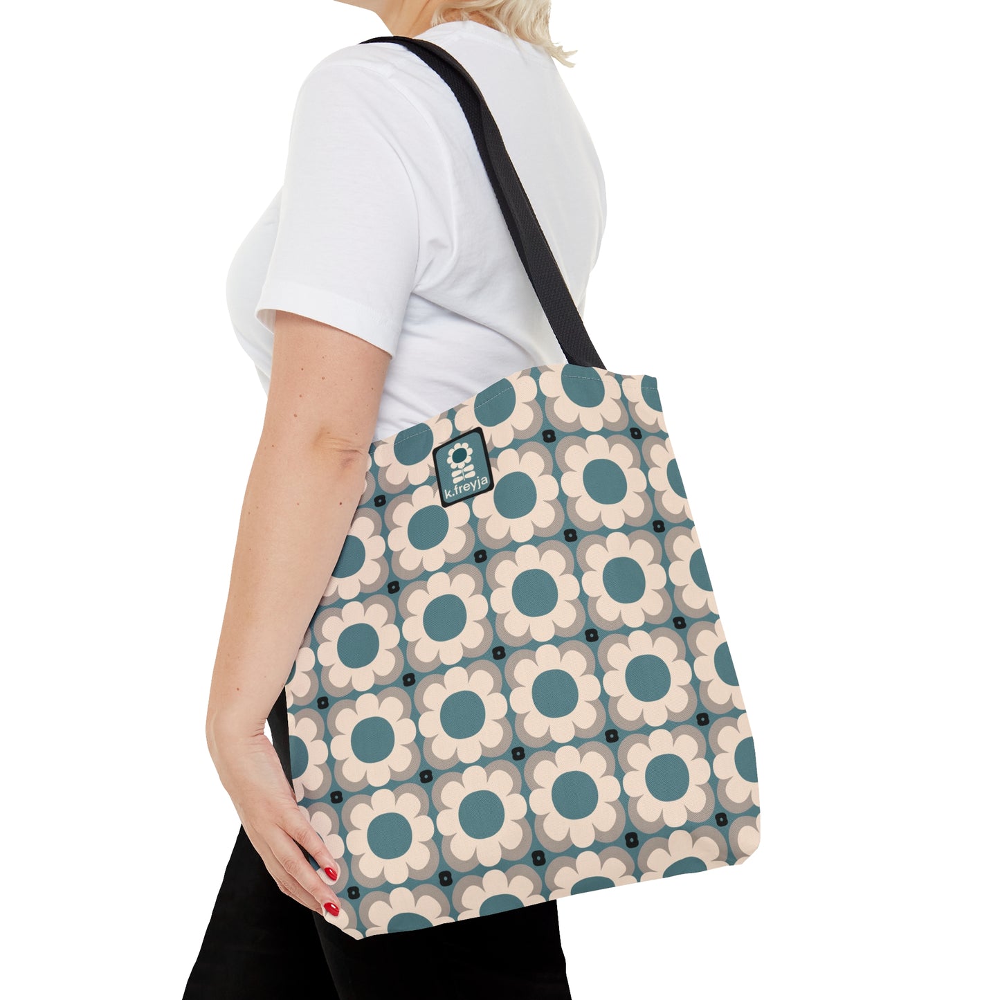 TOTE AROUND: Seaside