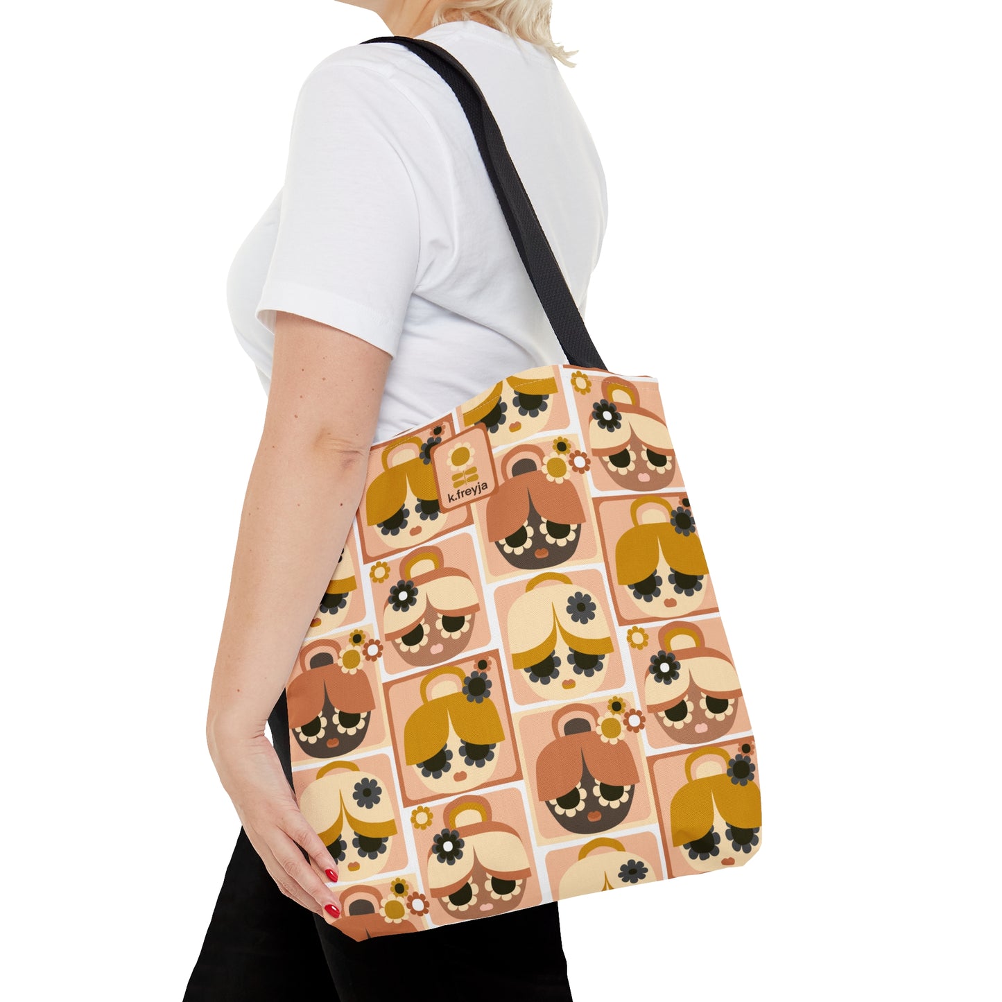 TOTE AROUND: Les Mademoiselles