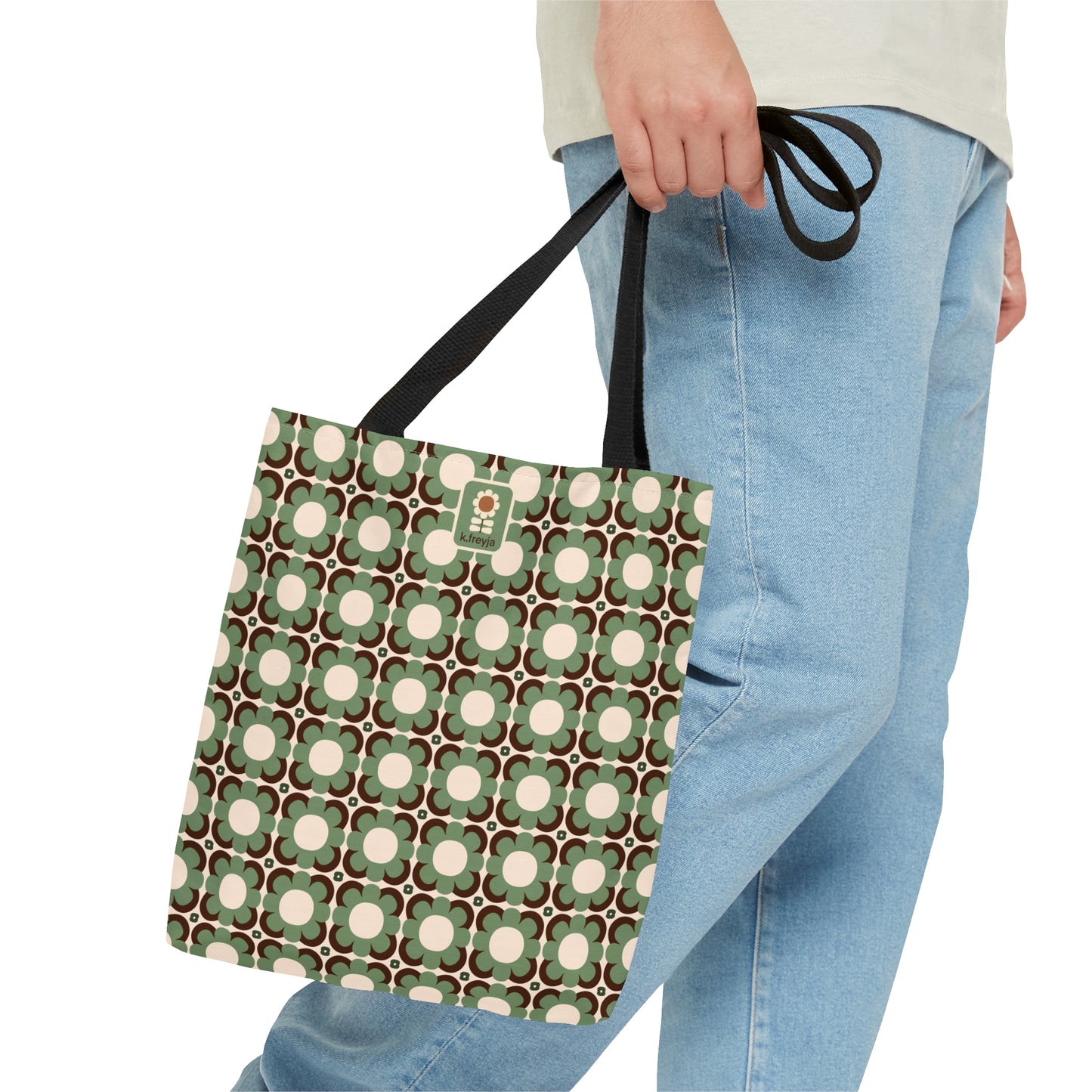 TOTE AROUND: Scout