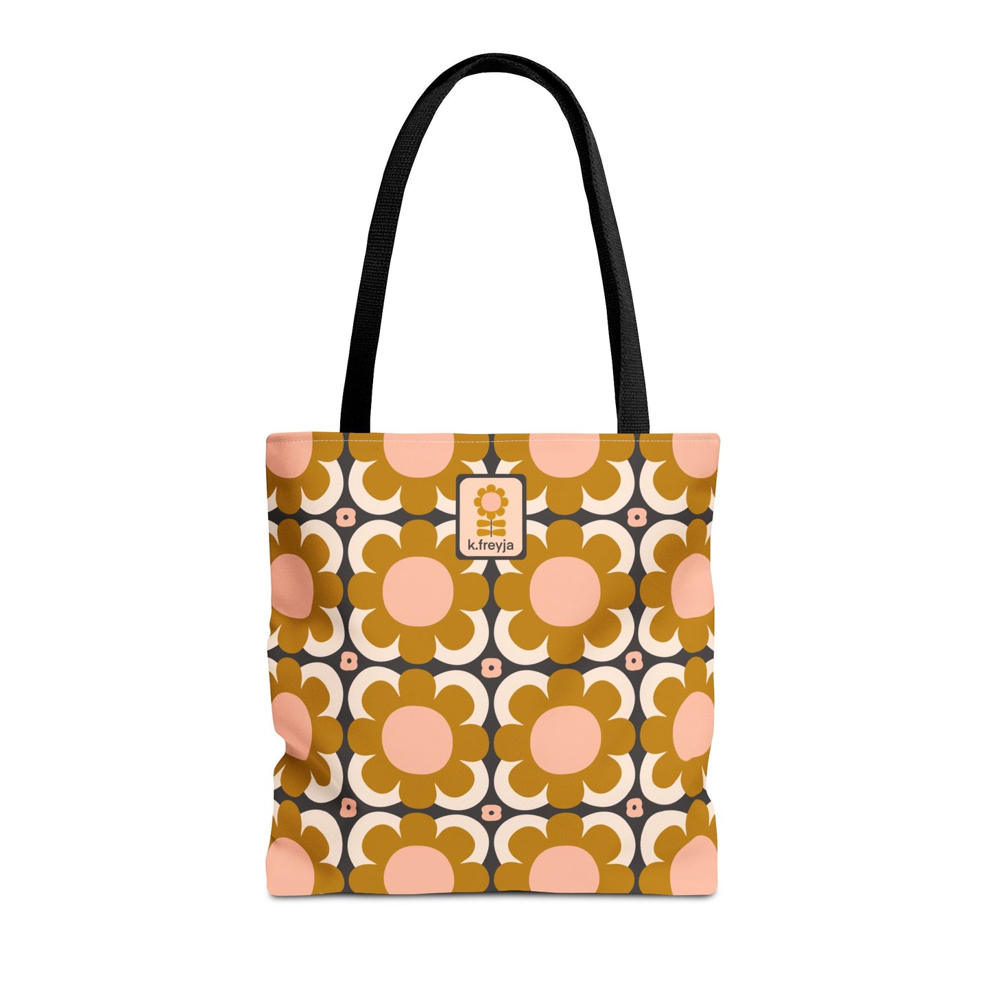 TOTE AROUND: Palm Springs Patio