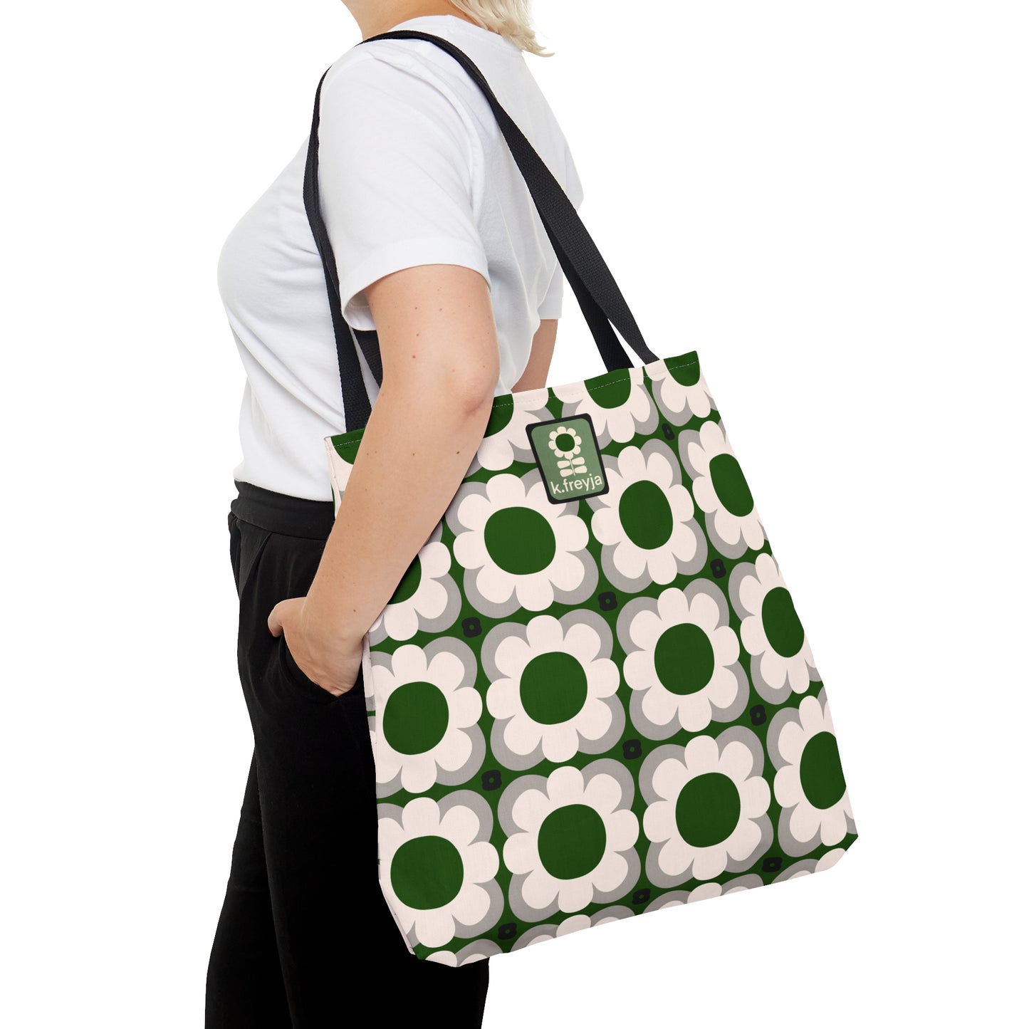 TOTE AROUND: Forest