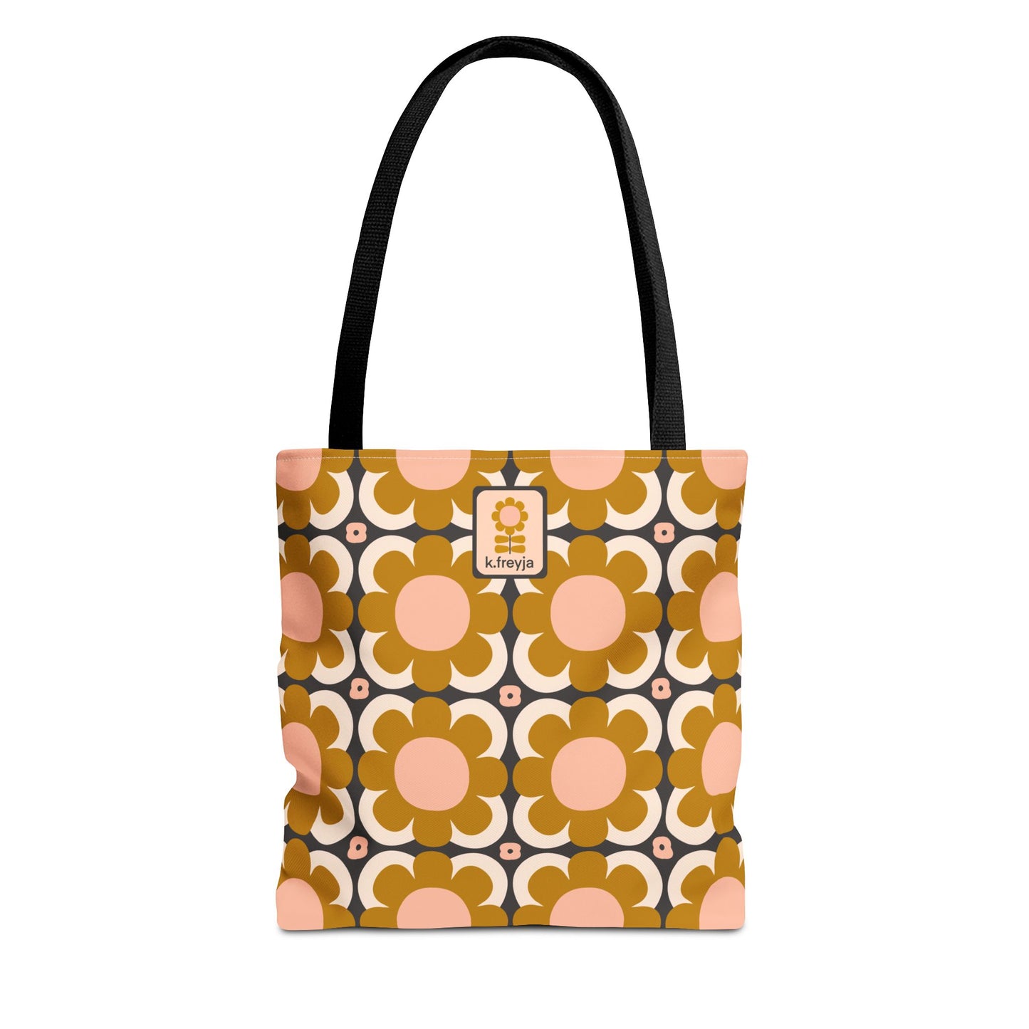TOTE AROUND: Palm Springs Patio