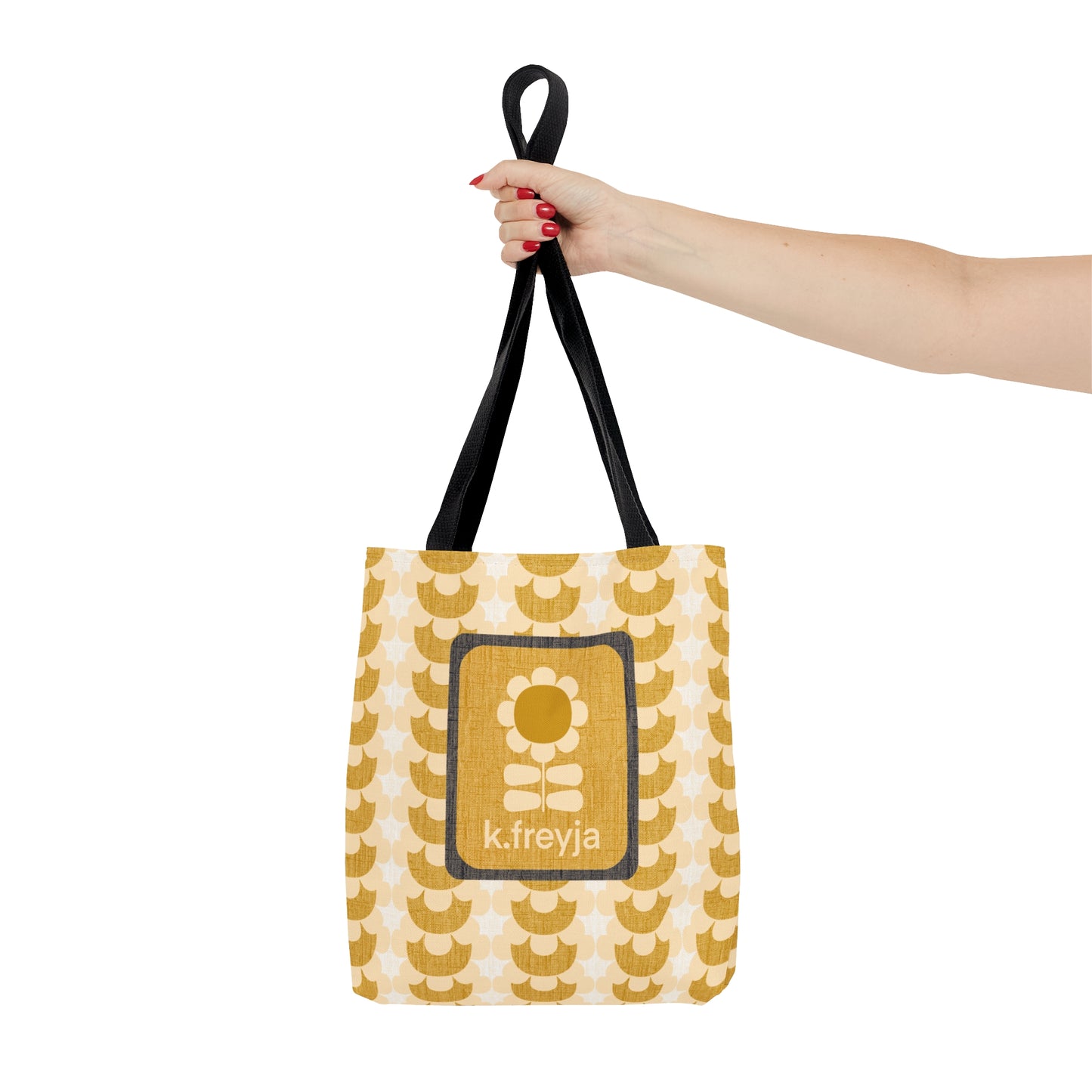 TOTE AROUND: Buttercup