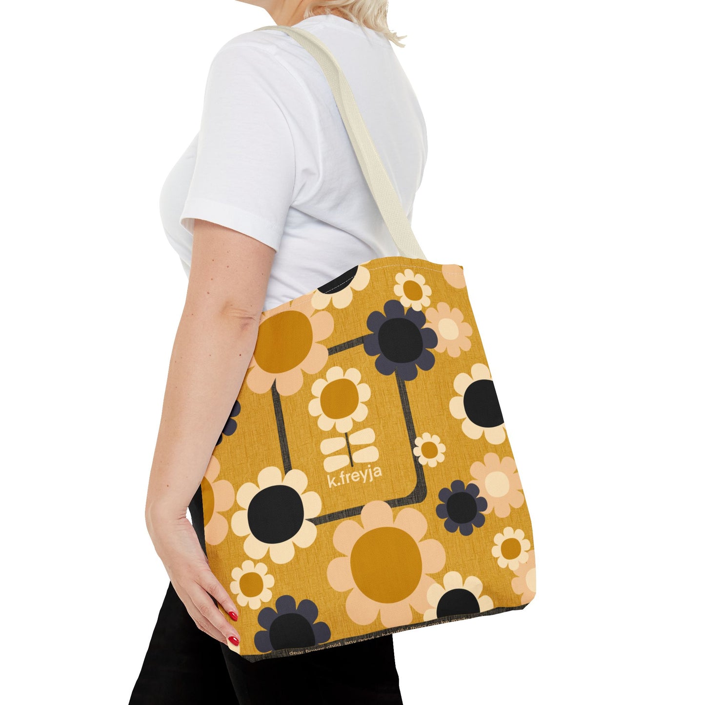TOTE AROUND: Flower Child