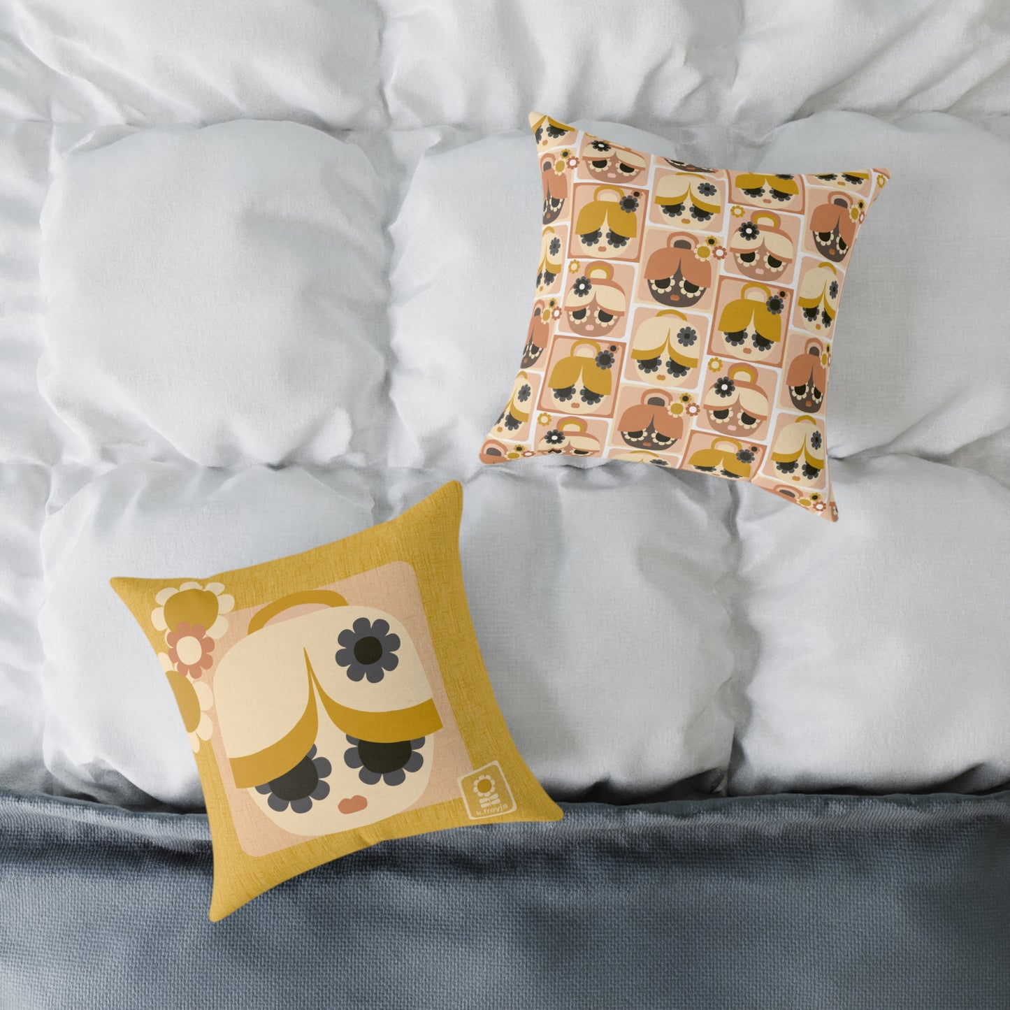 NO LUXE PILLOW: Madame Bun-Head ~ Pippa
