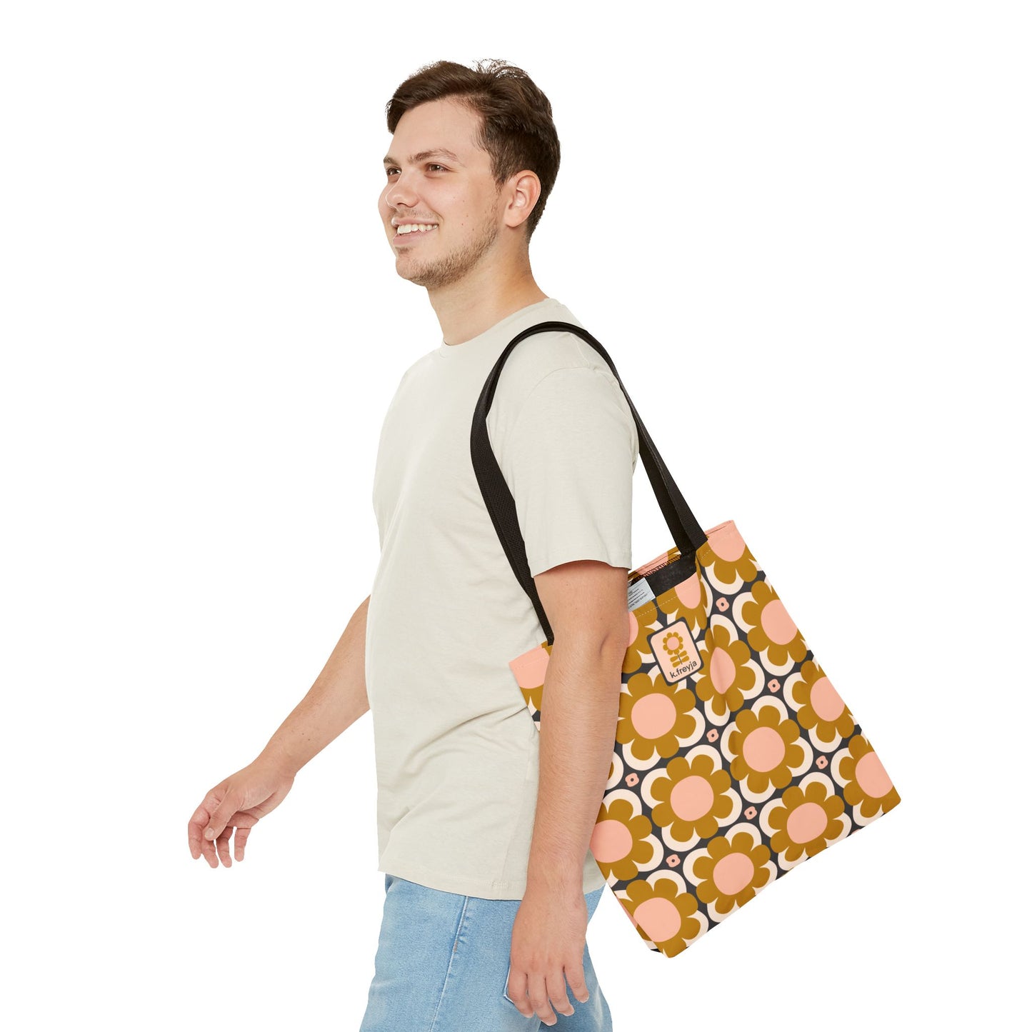 TOTE AROUND: Palm Springs Patio
